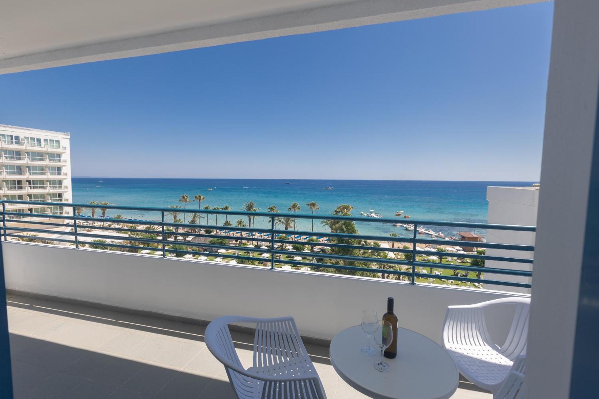 Iliada Beach Hotel Protaras Exterior foto